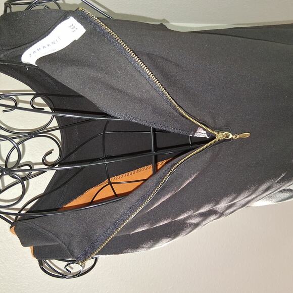 Stylish Black and Orange Sleeveless Dress - Picture 5 of 5